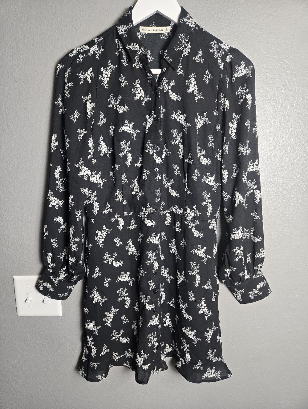 Abercrombie & Fitch Black Floral Button Down Shirt Dress Size Small
